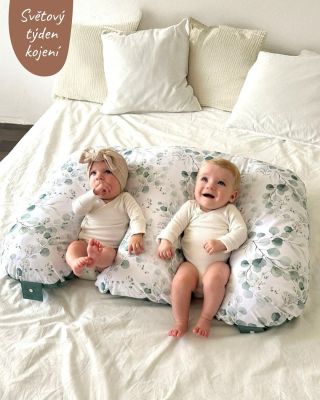 Kojení dvojčat může být nádherné. Ale taky vyčerpávající.👶🏻👶🏼 A právě proto je tu náš kojicí polštář pro dvojčata, který...